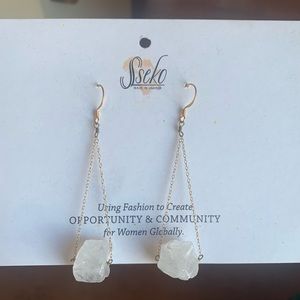 Quartz chain drop earrings